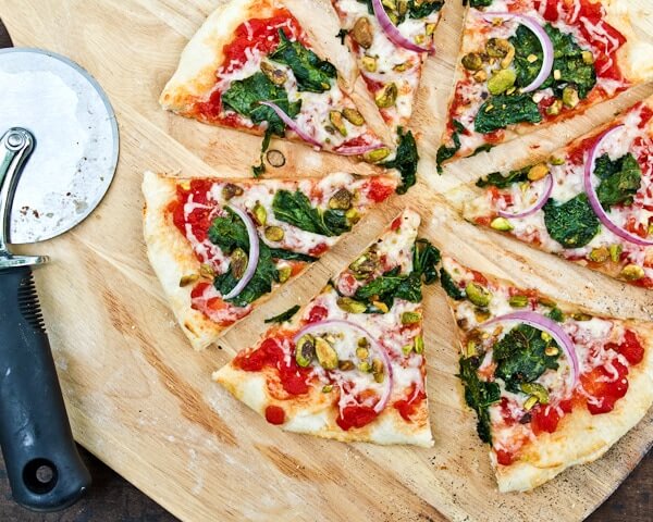 Kale & pistachio pizza