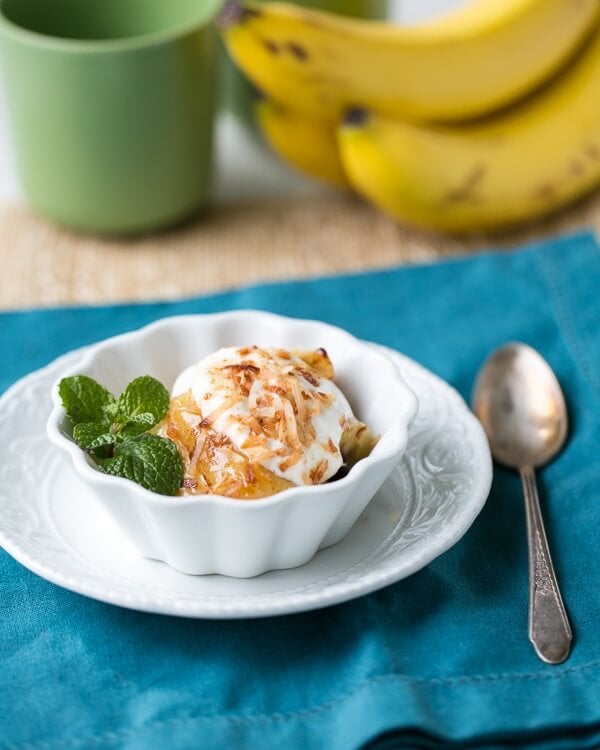 Baked Bananas with Toasted Coconut