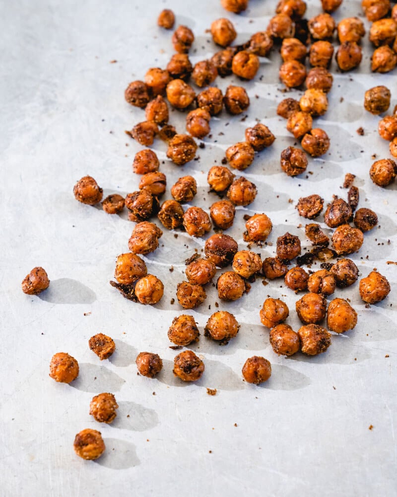 Crispy roasted chickpeas