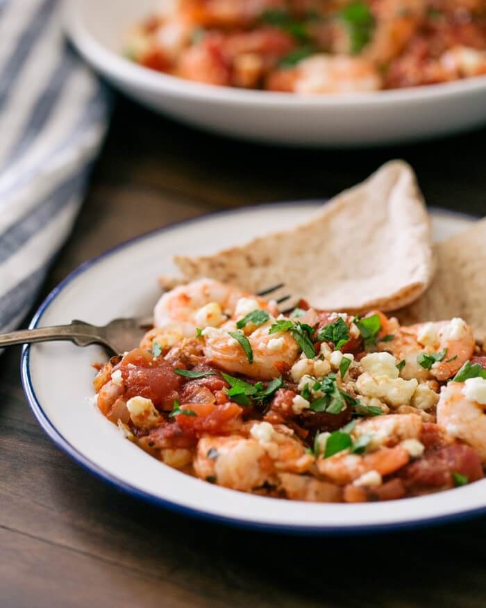 Baked shrimp recipe | Healthy baked shrimp | Shrimp with feta and tomatoes