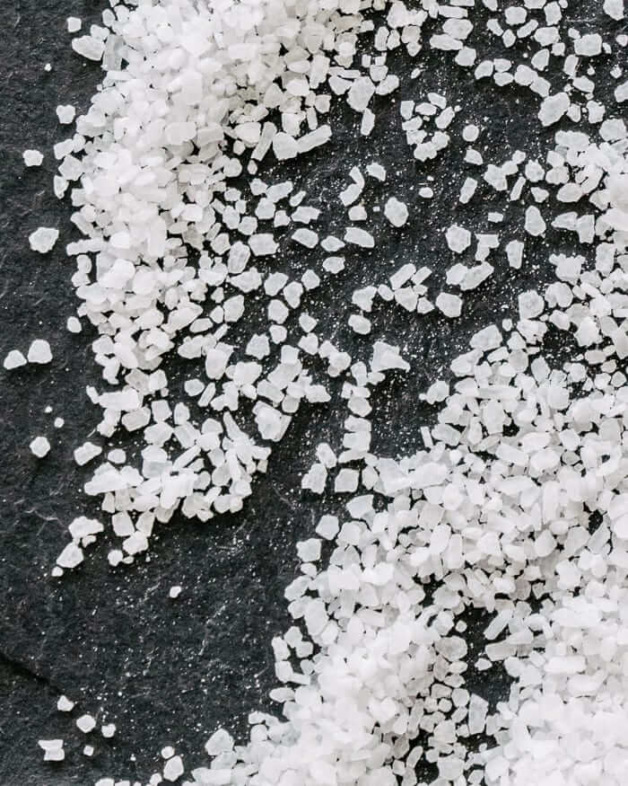 What is kosher salt? Kosher salt vs. sea salt | Kosher salt vs table salt | Is kosher salt iodized?