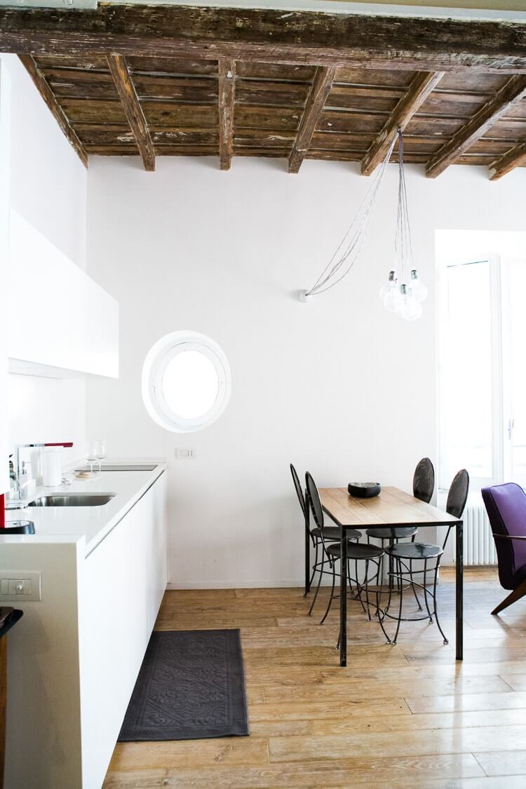 Rome Airbnb apartment