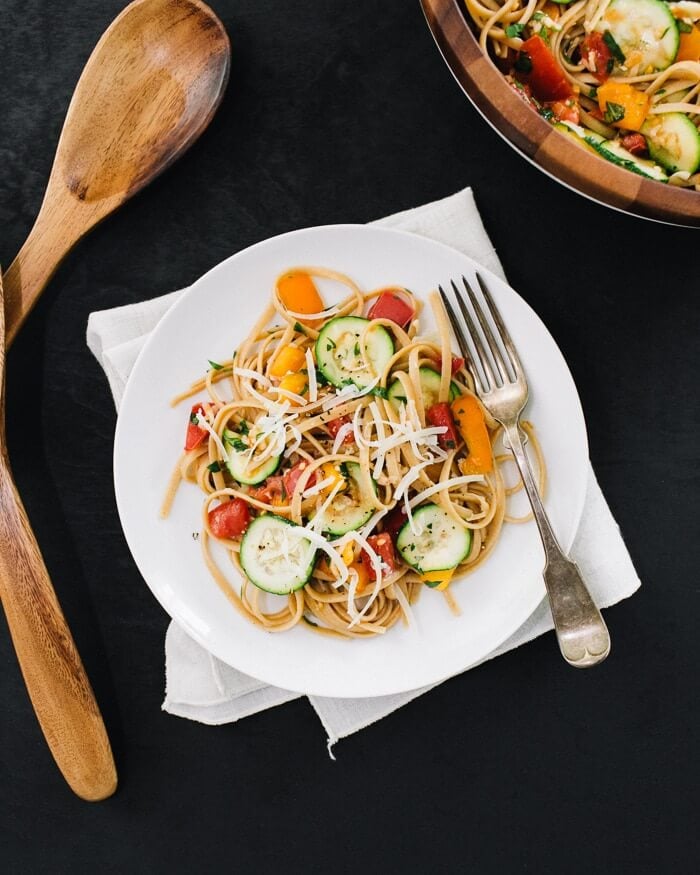 Summer pasta with zucchini