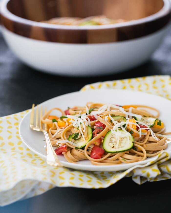 Summer pasta with zucchini