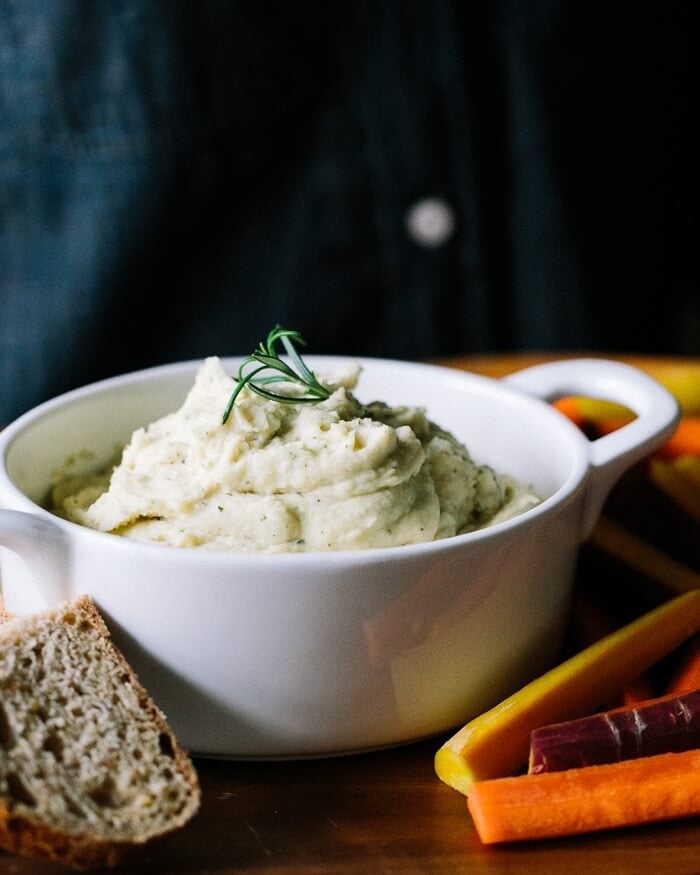 Garlic Herb White Bean Dip