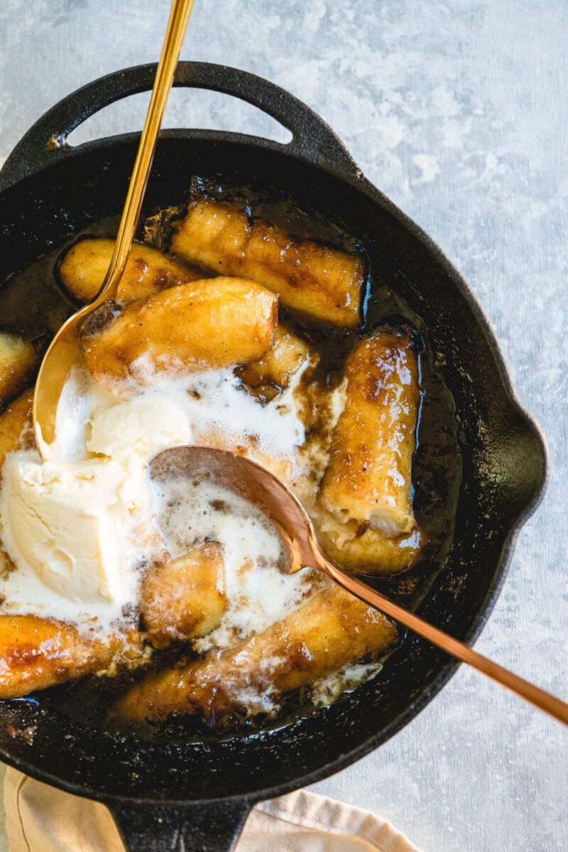 Bananas foster sauce | What kind of rum for bananas foster