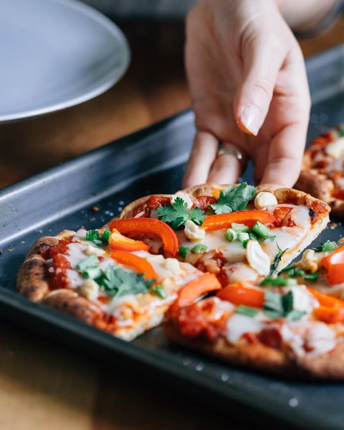Thai Curry Pizza with Naan Bread | Naan and curry | Naan pizza ideas