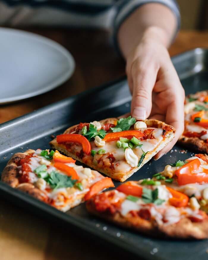 Thai Curry Pizza with Naan Bread | Naan pizza ideas