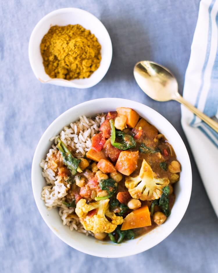 Tomato cauliflower coconut curry