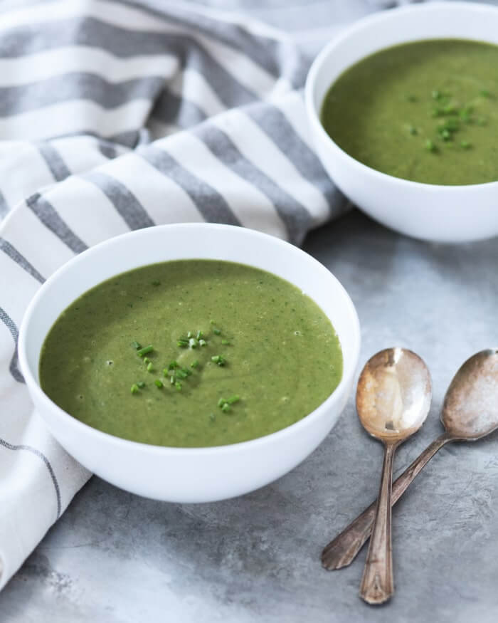 "Green" Vegan Potato Soup | potato leek soup vegan