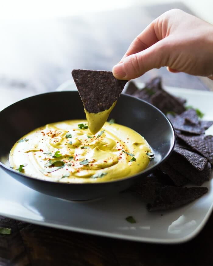 Vegan Queso Dip | Healthy queso dip