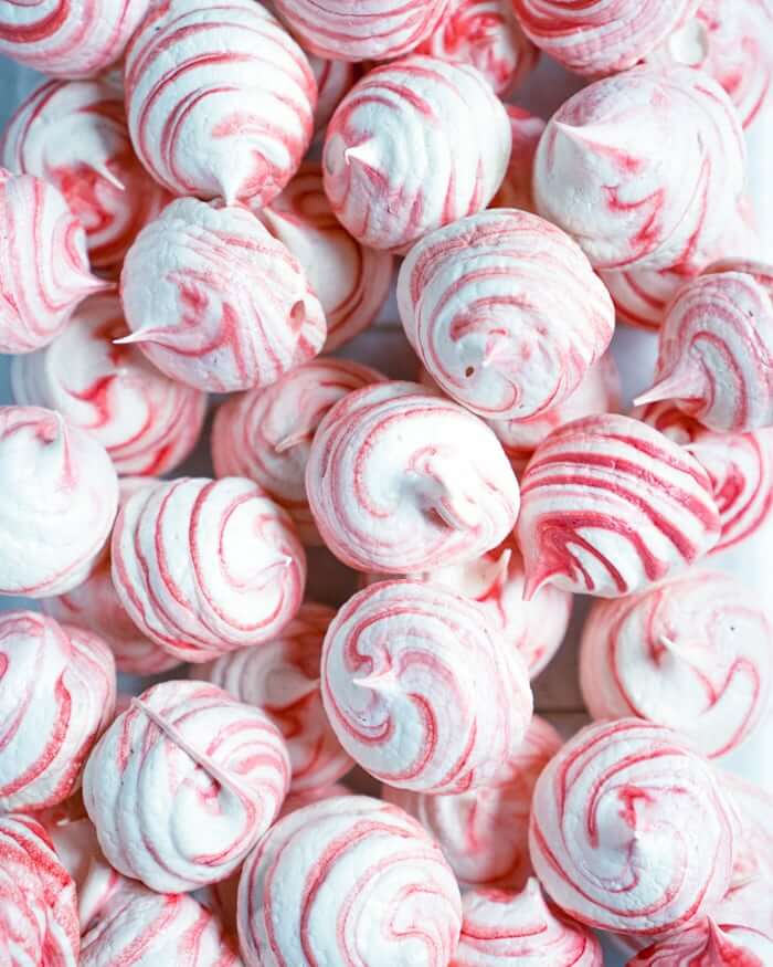 Peppermint Meringues | A Couple Cooks