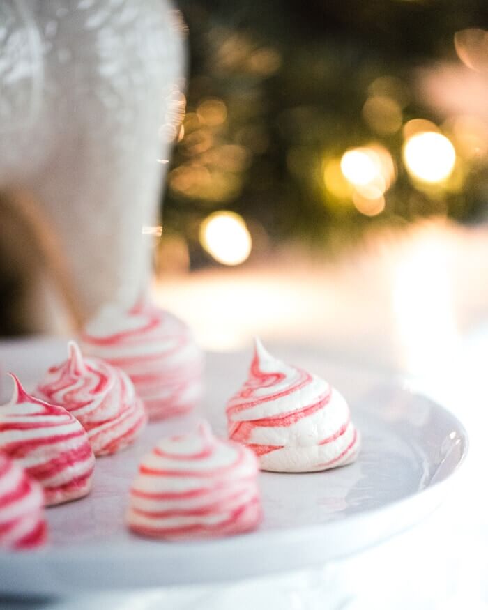 Peppermint Meringues | A Couple Cooks