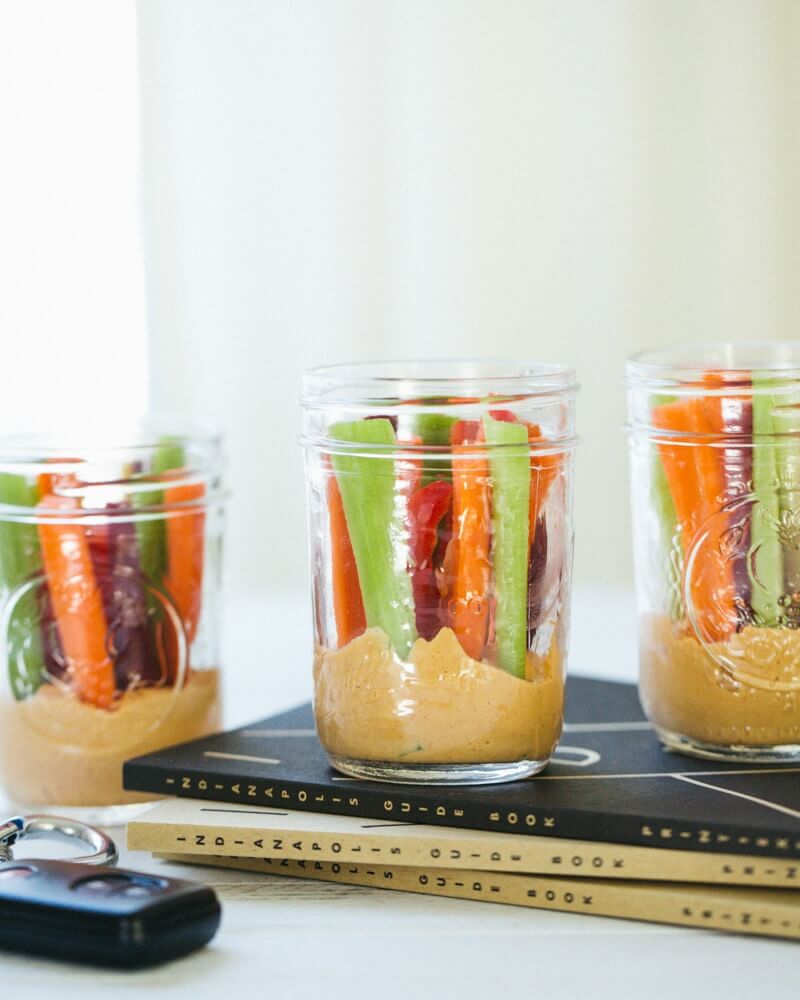 Healthy Road Trip Snacks | Spicy hummus recipe