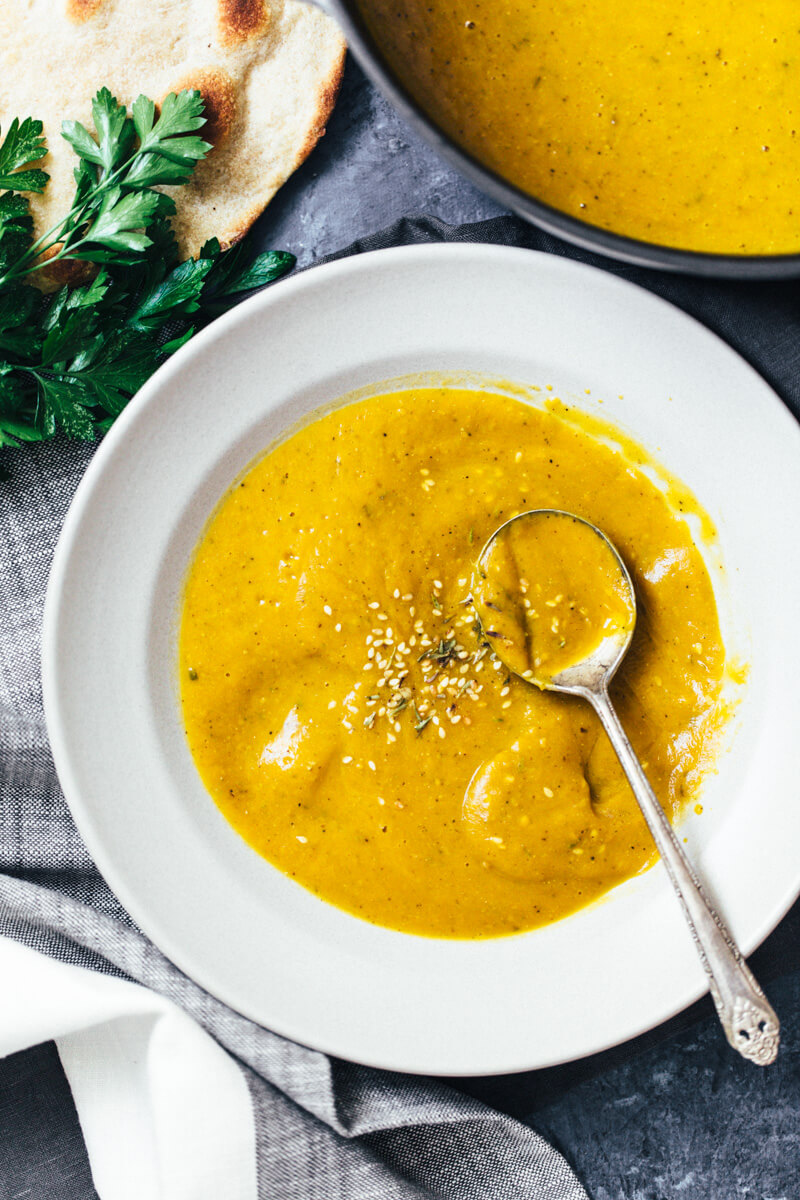 Vegan Butternut Squash Soup with Za'atar Seasoning