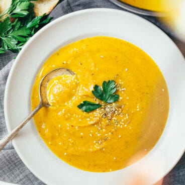 Za'atar-Spiced Butternut Squash Soup | A Couple Cooks