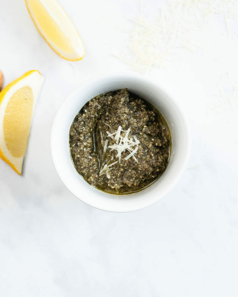 Dried basil pesto