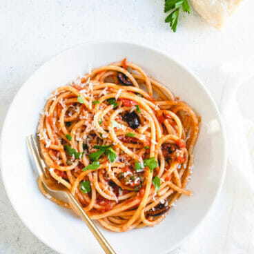 Pasta puttanesca recipe | What is pasta puttanesca?