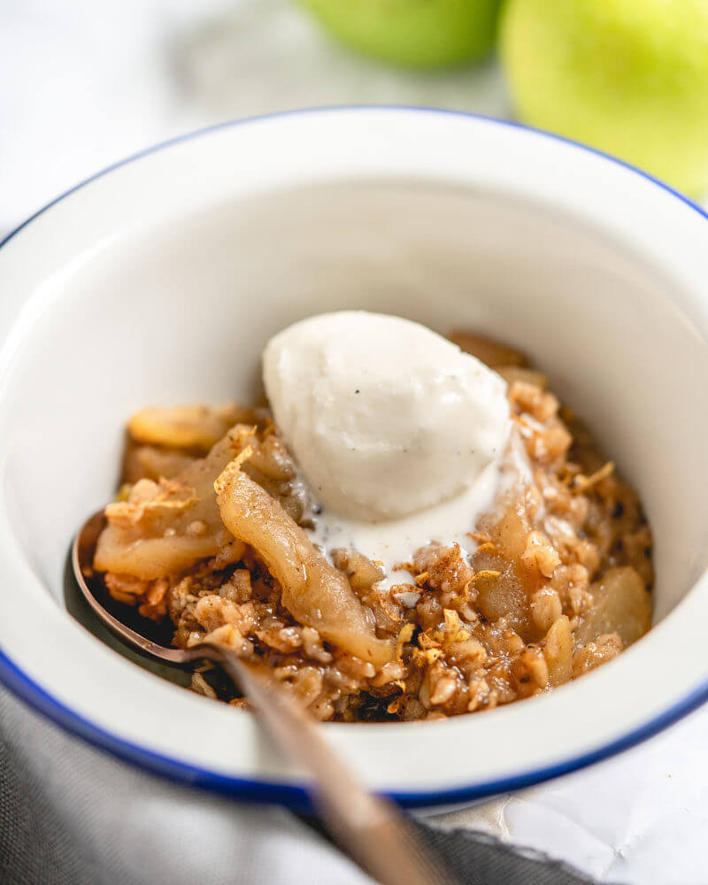 Instant Pot apple crisp with granola 