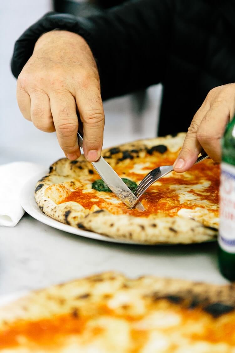 Neapolitan pizza recipe | Best pizza in Naples Italy | Neapolitan pizza oven