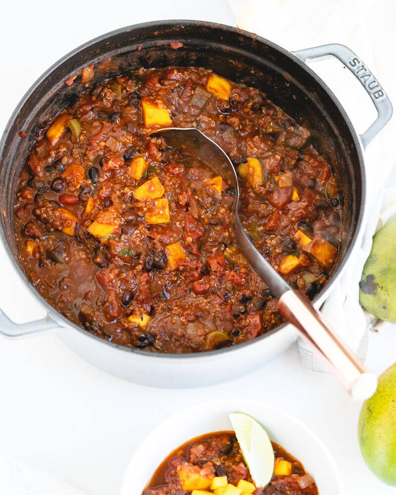 Mango black bean chili recipe | award winning chili recipe | vegetarian black bean chili recipe