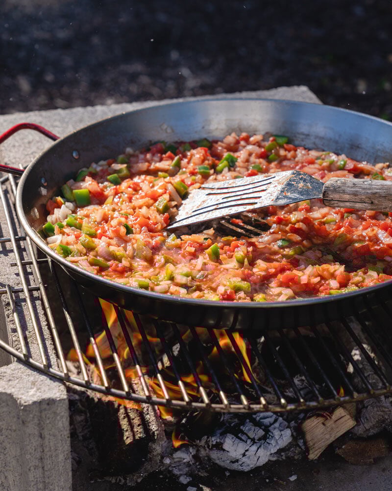 Open fire seafood paella recipe | best paella pan