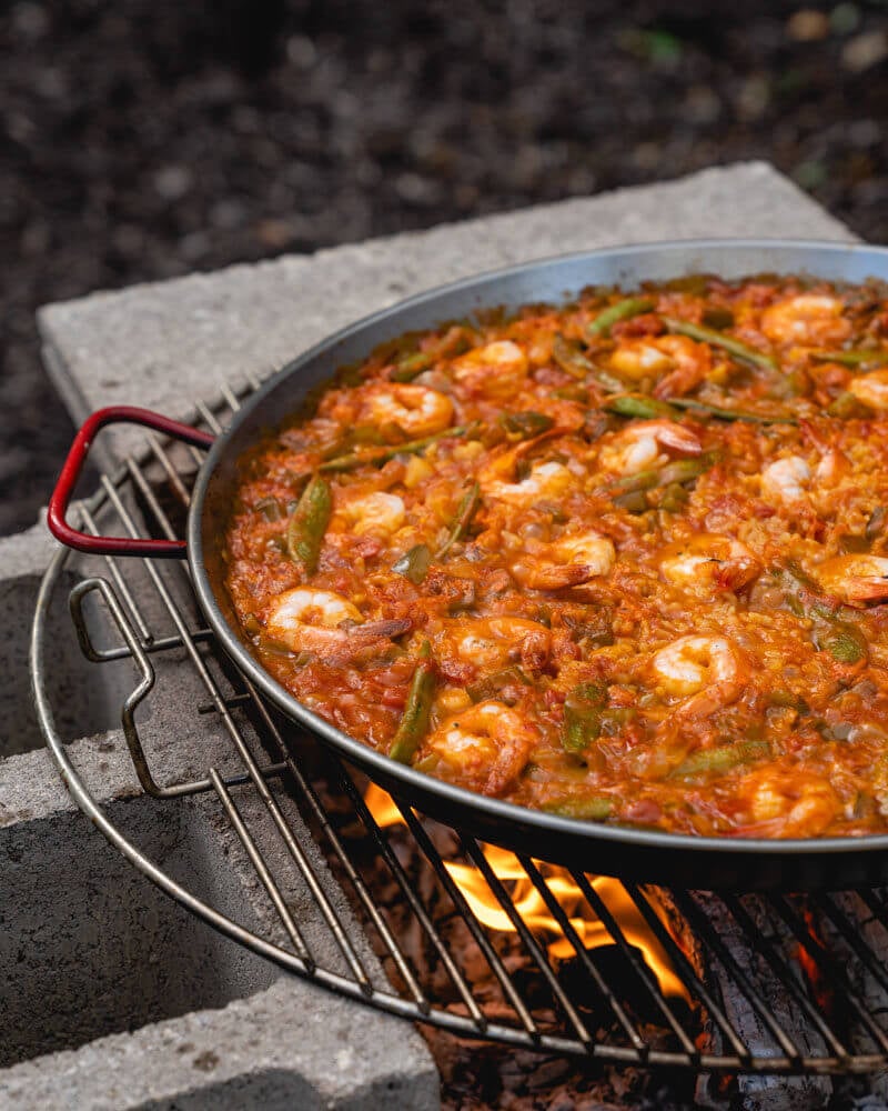 Open fire seafood paella recipe | best paella pan