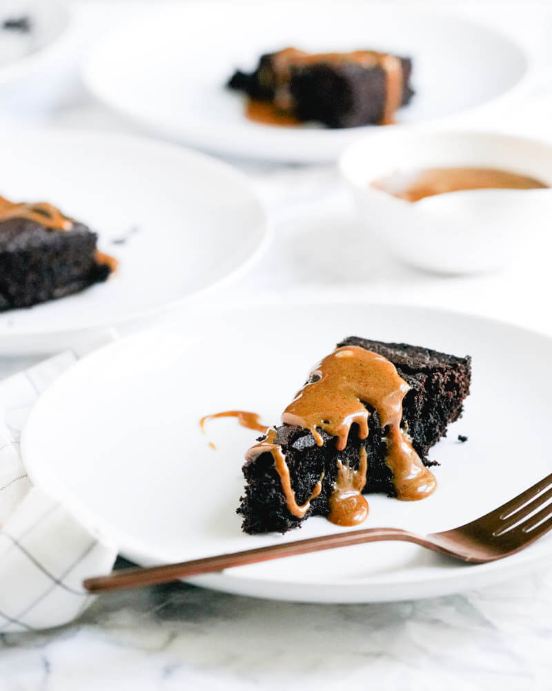 Brownie pie recipe | Baking cookbooks | Flourless brownie pie