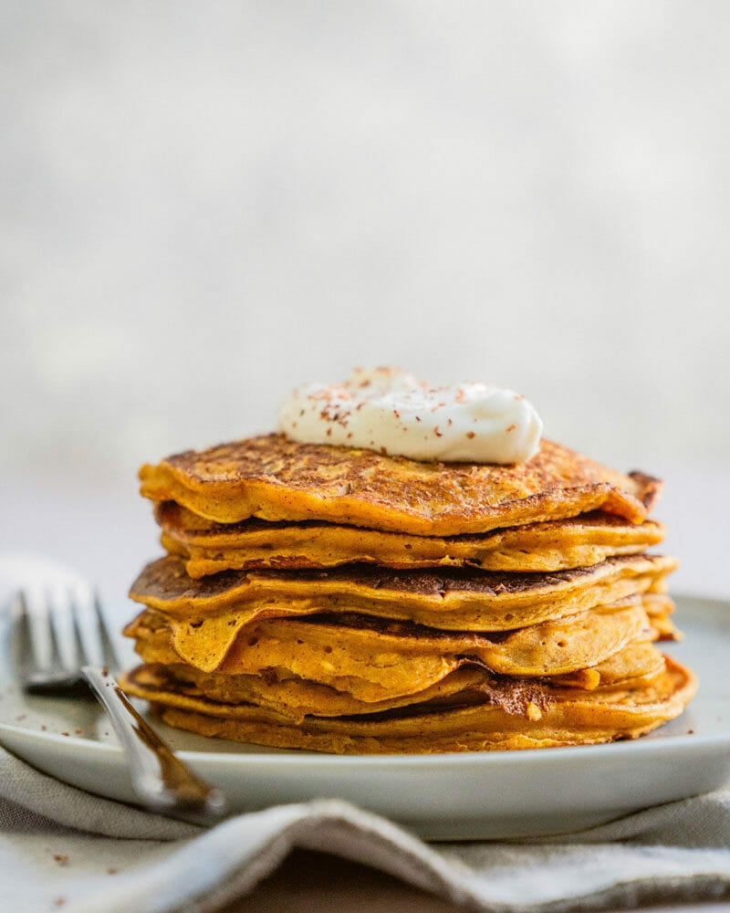 Healthy pumpkin pancakes