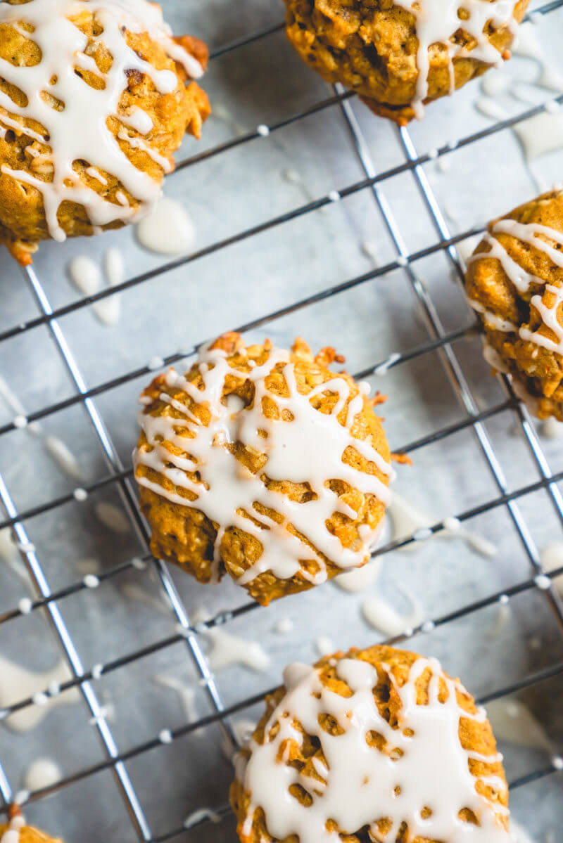 Chewy pumpkin oatmeal cookies