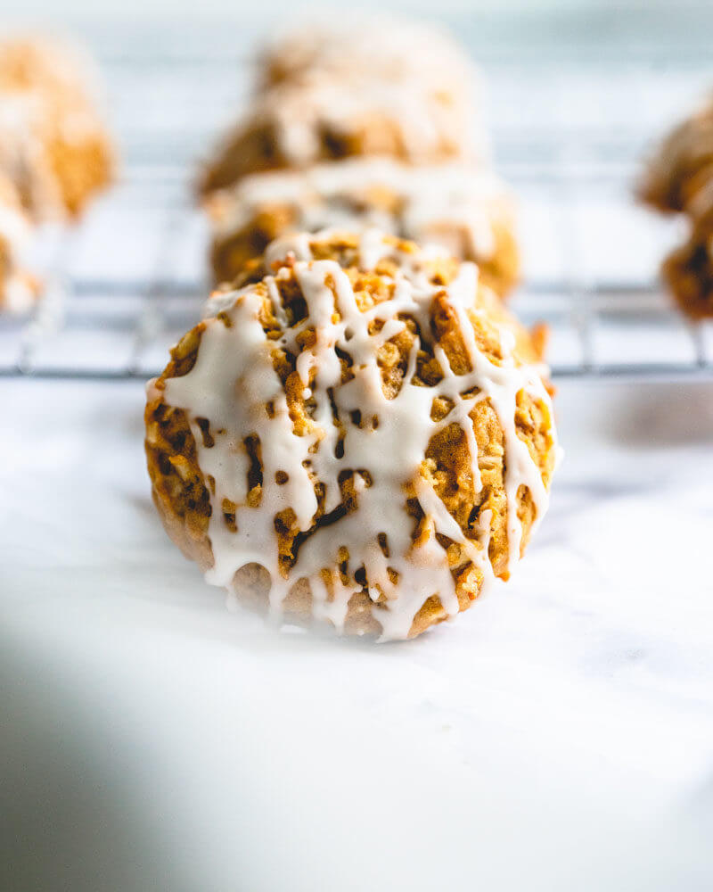 Chewy pumpkin oatmeal cookies