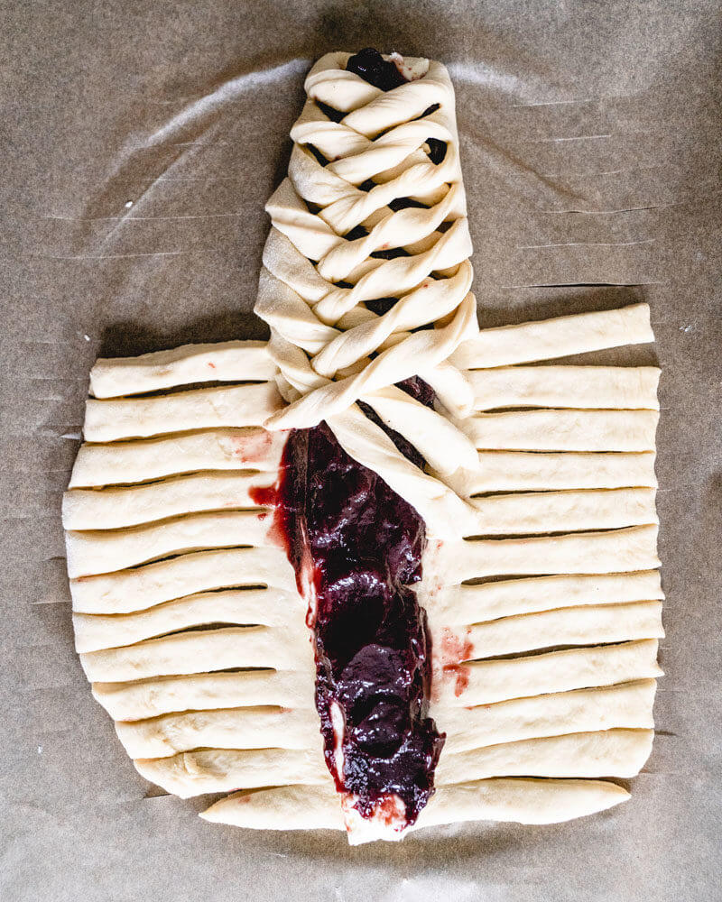 Raspberry braided bread recipe | How to braid bread | Braided bread with filling | Braided sweet bread