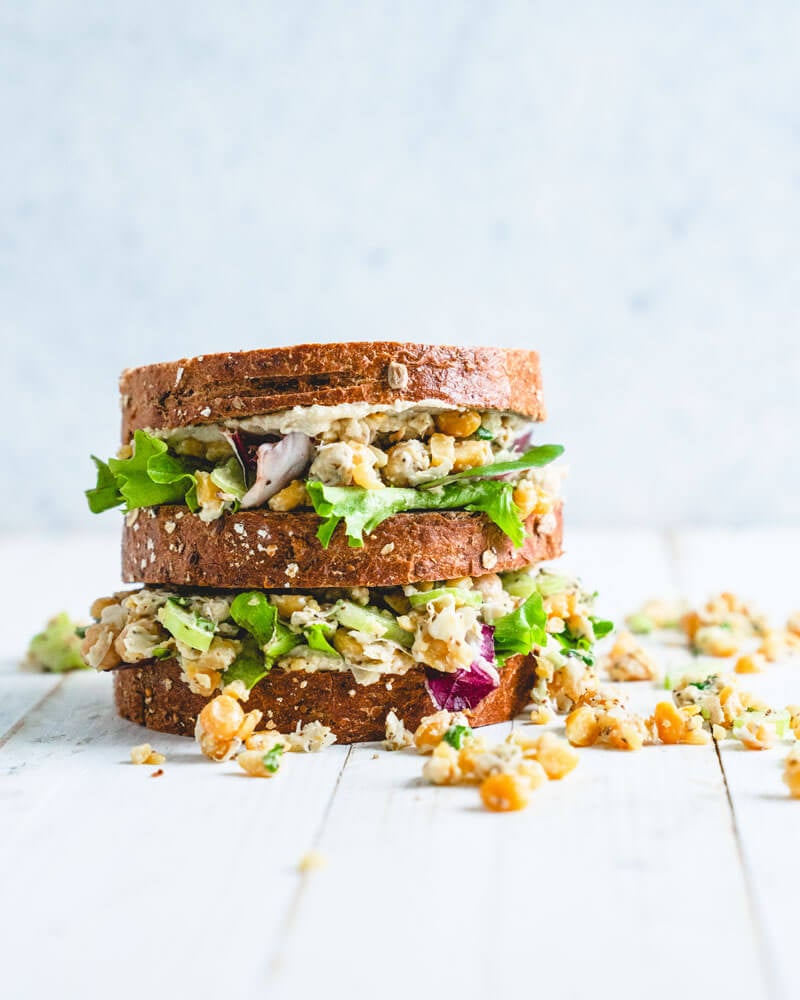 Chickpea salad sandwich | Vegetarian chicken salad sandwich | Easy lunch recipes