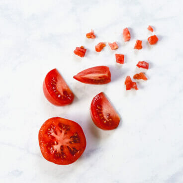 How to Cut a Tomato