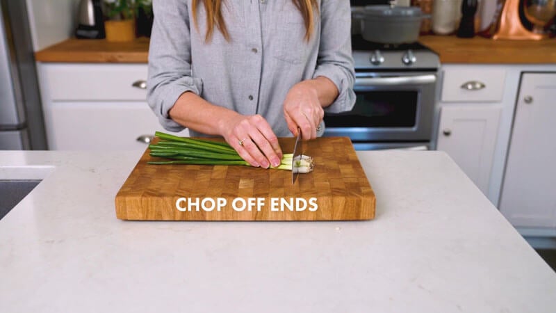 How to cut green onions (scallions) | Chop off ends
