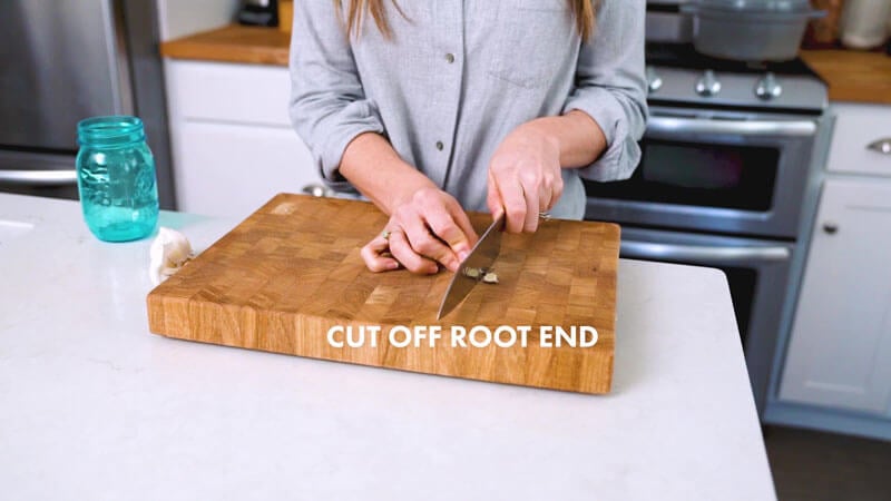 How to mince garlic | Cut off root end