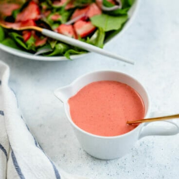 Strawberry salad dressing