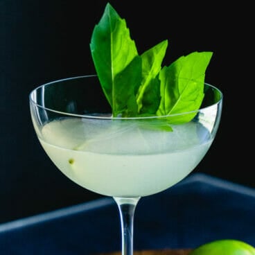 Basil gimlet