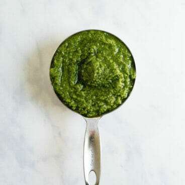 Cashew pesto