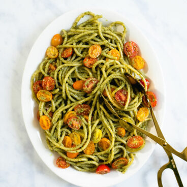 Vegan pesto pasta