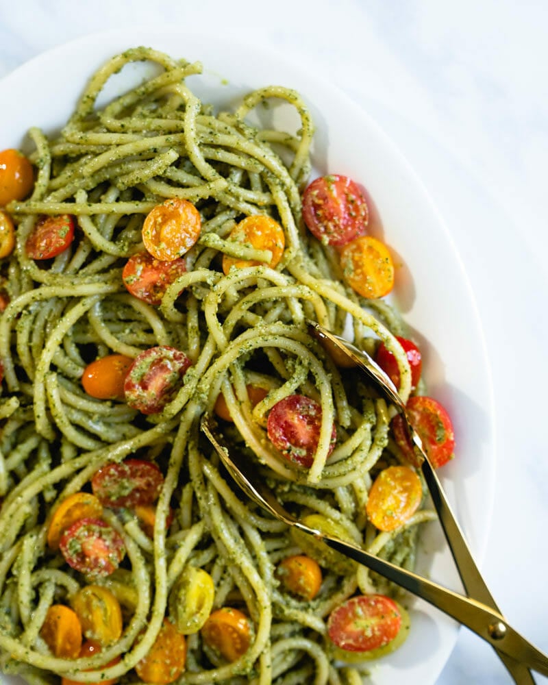 Vegan pesto pasta