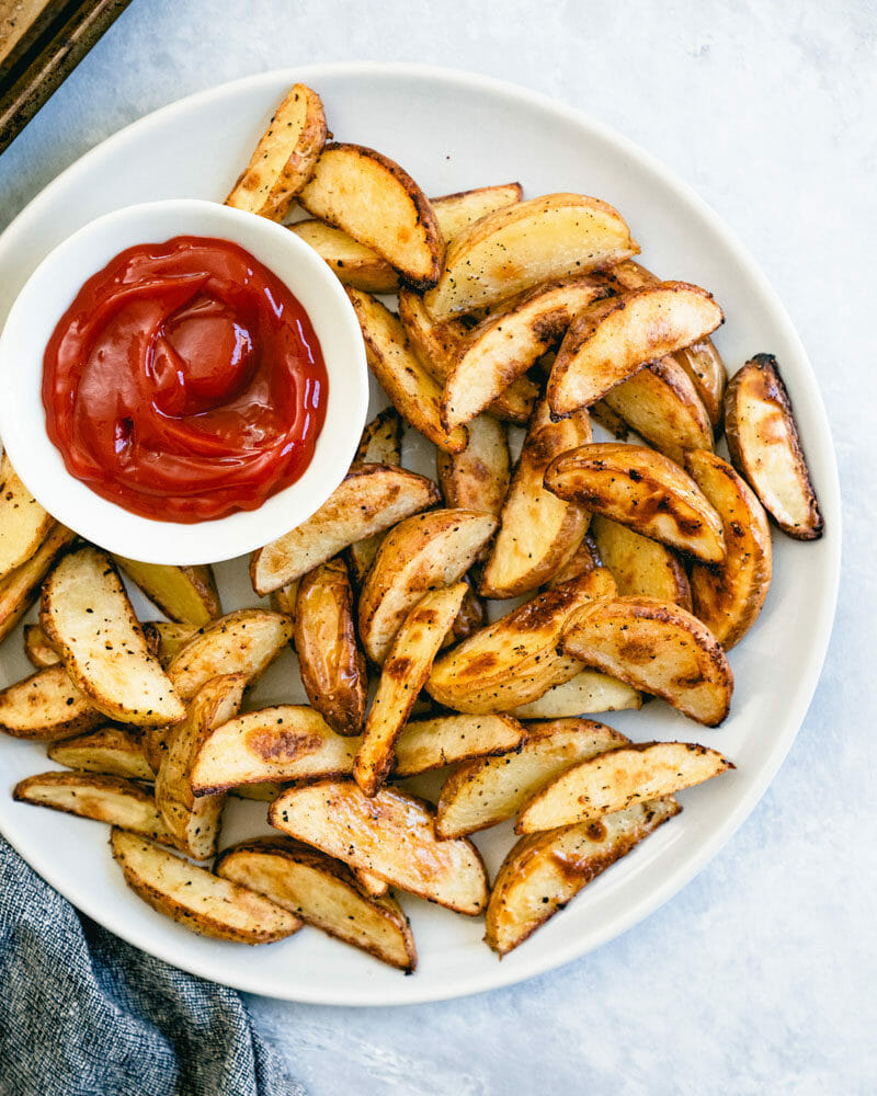 Baked potato wedges