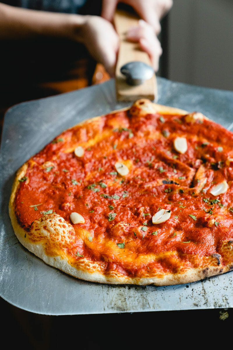 Pizza marinara
