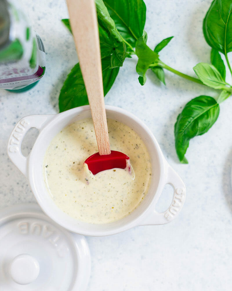 Pesto salad dressing