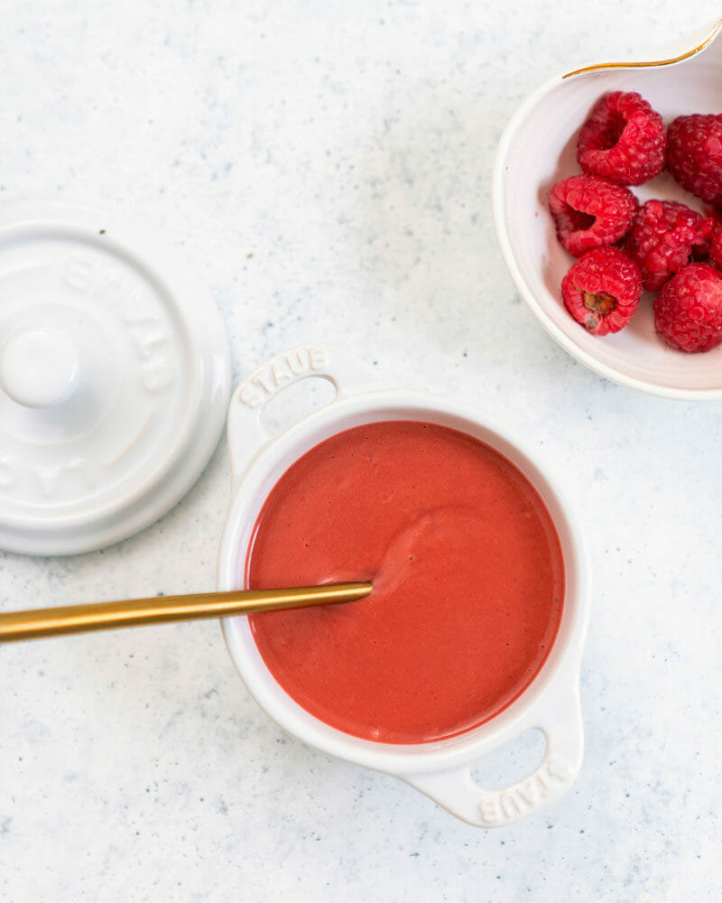 Raspberry salad dressing