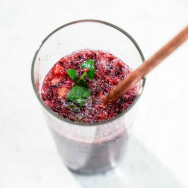 Blackberry bourbon smash