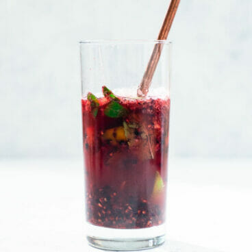 Blackberry bourbon smash