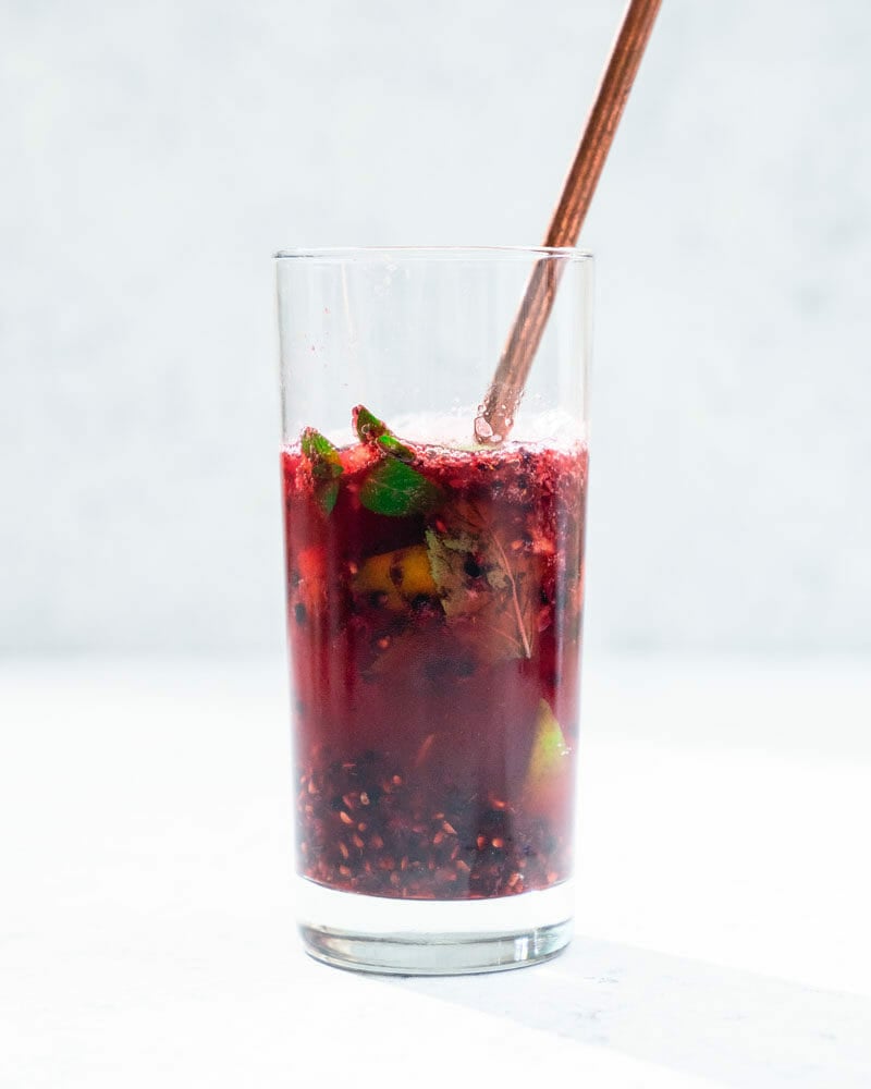 Blackberry bourbon smash