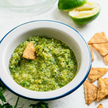 Green tomato salsa