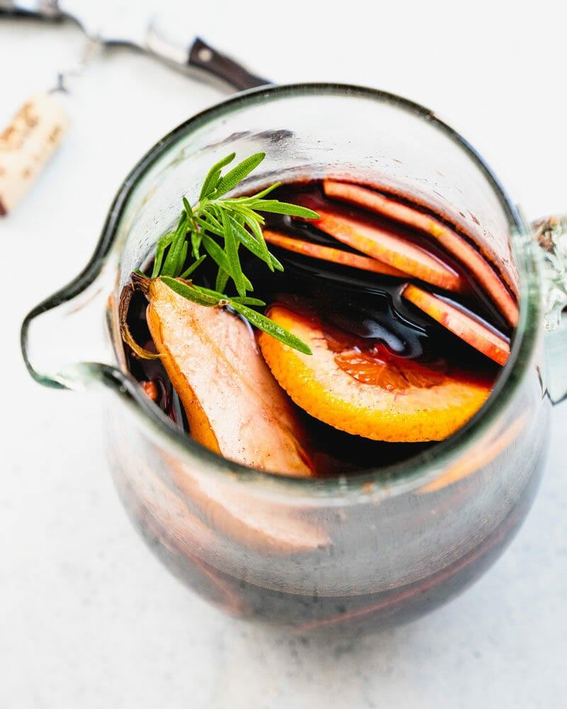 How to make apple cider sangria